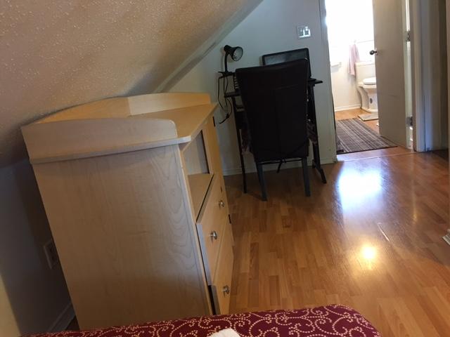 Bed and Breakfast Cozy Place Near Airport | Richmond | British Columbia | Canada 2