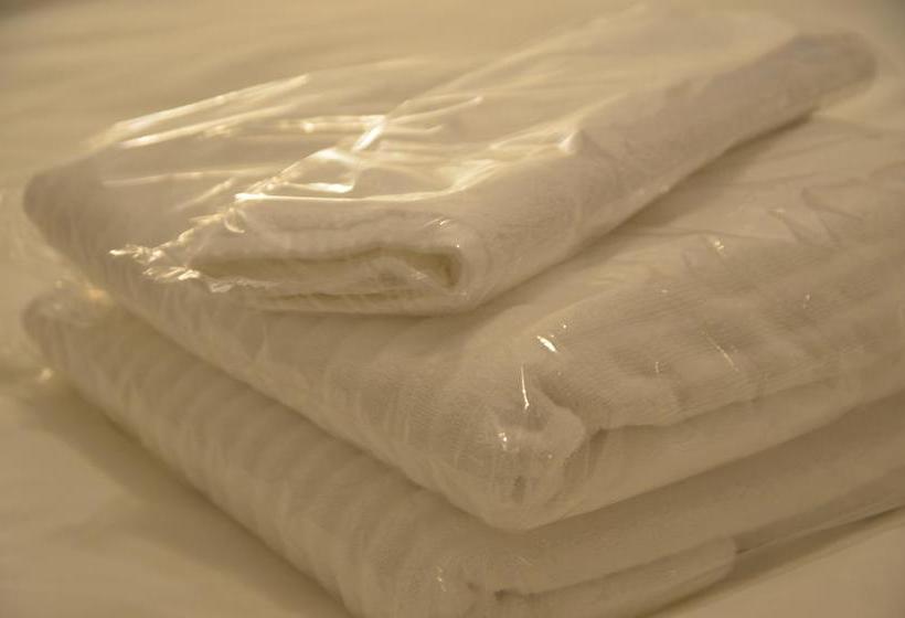 Hostel Scarborough East Budget Stay | Toronto | Ontario | Canada 2