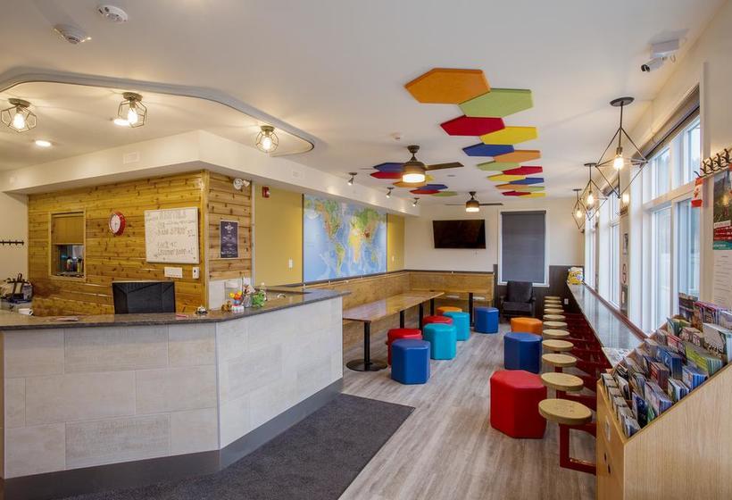 Jasper Downtown Hostel | Jasper | Alberta | Canada 1