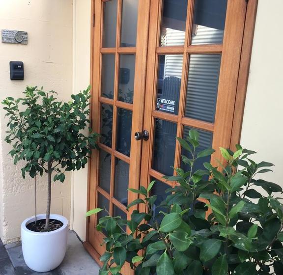 Agnes Cottage Bed & Breakfast | Kingston | South Australia | Australia 17