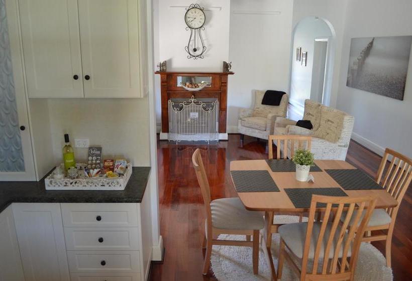 Agnes Cottage Bed & Breakfast | Kingston | South Australia | Australia 3