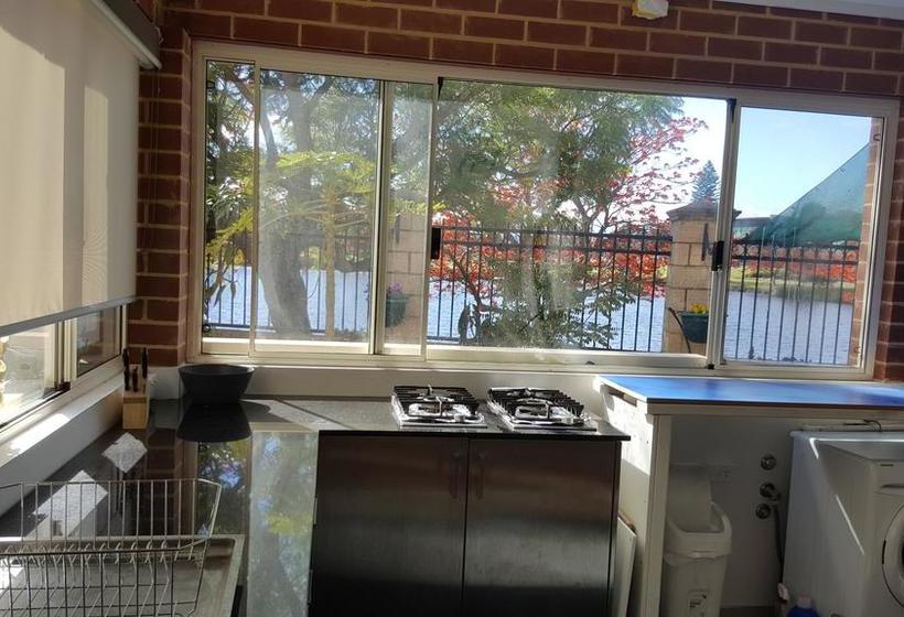 Bed and Breakfast House | Perth | Western Australia | Australia 7