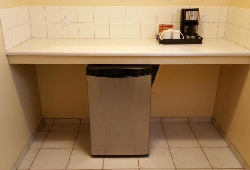 Yellowhead Motel | Valemount | British Columbia | Canada 15