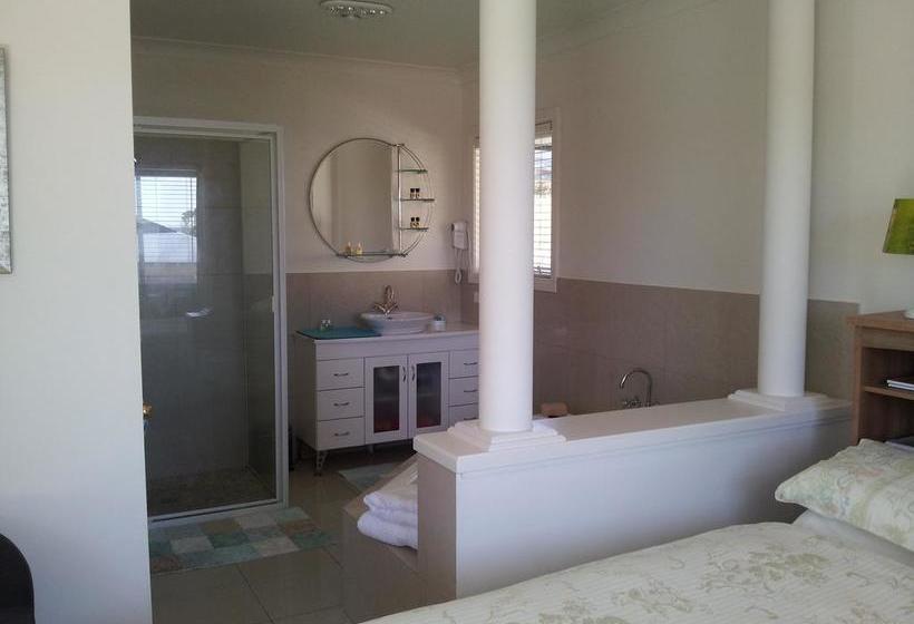 Bed and Breakfast Vila D Or | Diamond Beach | New South Wales | Australia 1