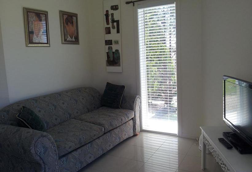 Bed and Breakfast Vila D Or | Diamond Beach | New South Wales | Australia 12