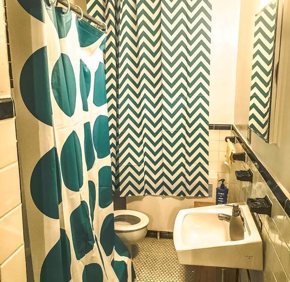 Bed and Breakfast Albasha | Montreal | Quebec | Canada 10