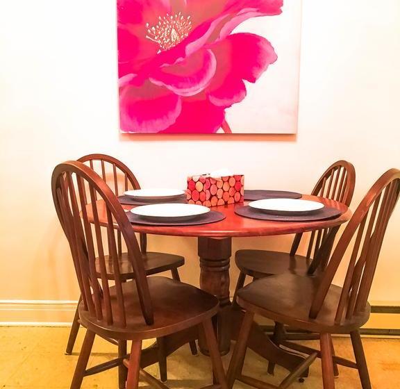 Bed and Breakfast Albasha | Montreal | Quebec | Canada 18