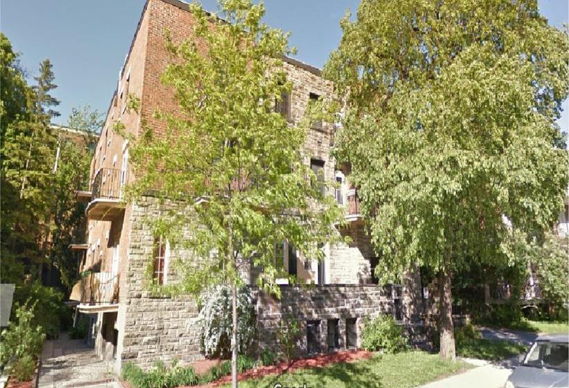 Bed and Breakfast Albasha | Montreal | Quebec | Canada 2