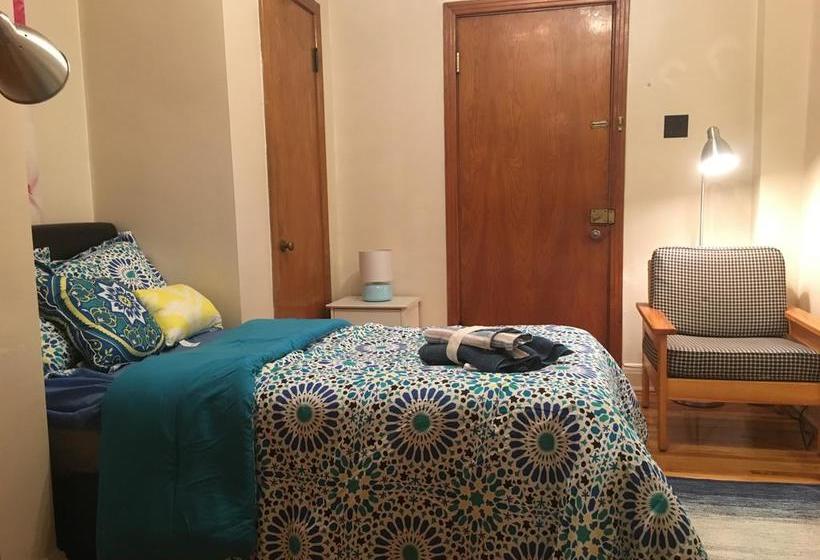 Bed and Breakfast Albasha | Montreal | Quebec | Canada 3