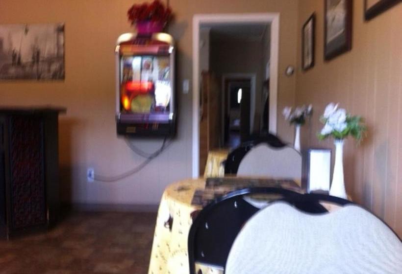 Bed and Breakfast Gloria S Bnb | Holyrood | Newfoundland and Labrador | Canada 4