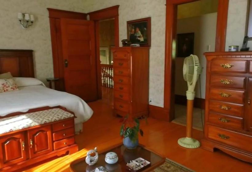 Bed and Breakfast Keirstead Manor | Saint John | New Brunswick | Canada 11