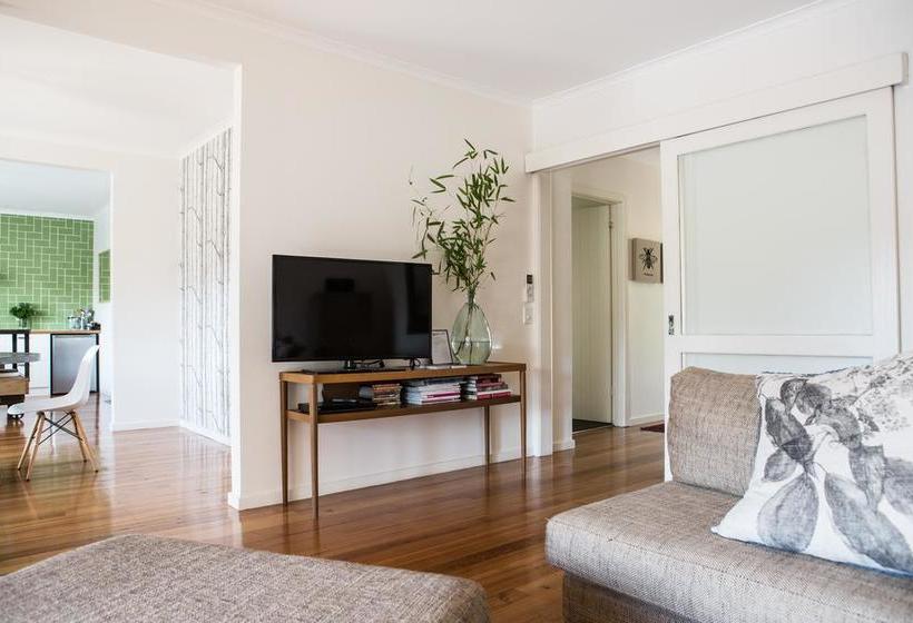 Furmston House & Studio B&b | Healesville | Victoria | Australia 11