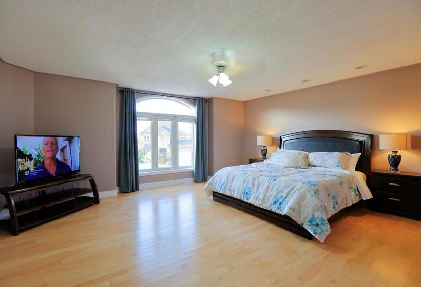 Bed and Breakfast Yingguest House | Niagara Falls | Ontario | Canada 13