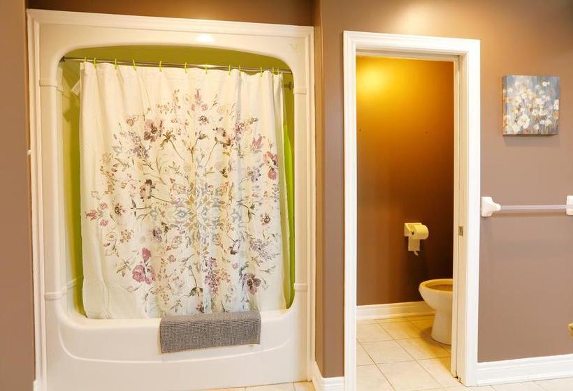 Bed and Breakfast Yingguest House | Niagara Falls | Ontario | Canada 15