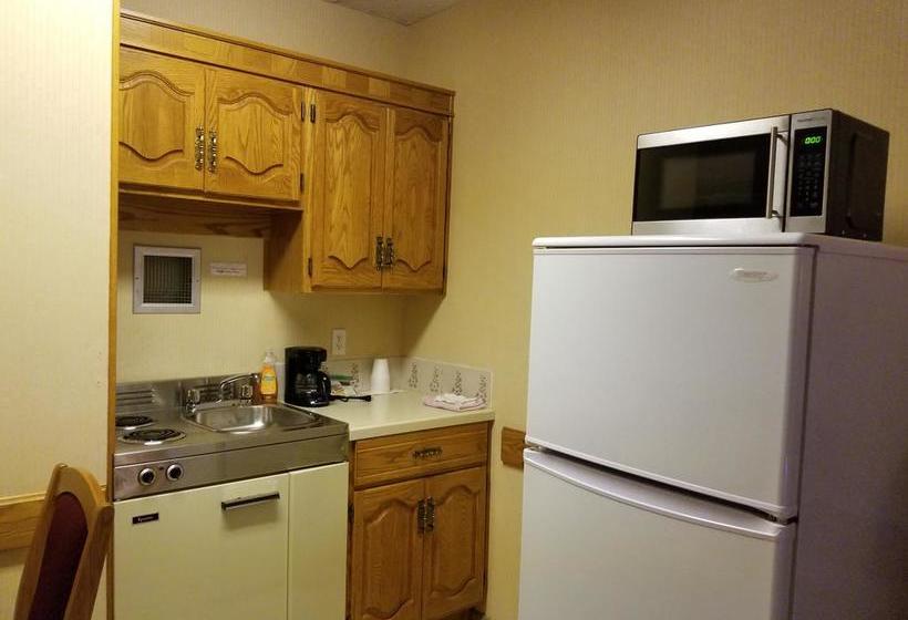 Motel New Imperial Inn | Cold Lake | Alberta | Canada 8