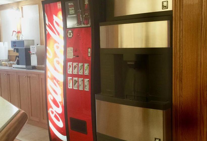 Motel New Imperial Inn | Cold Lake | Alberta | Canada 9