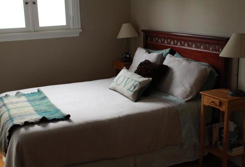 Bed and Breakfast A Night At Rosehurst | Stratford | Ontario | Canada 17