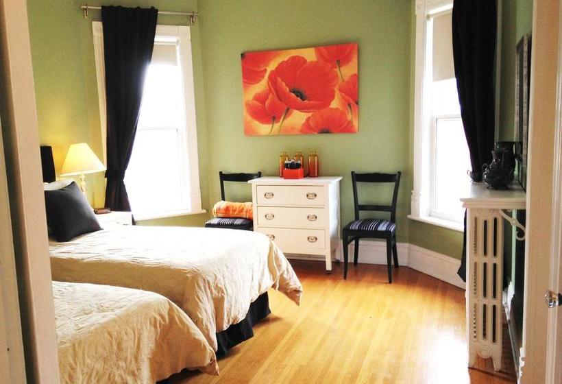 Bed and Breakfast A Night At Rosehurst | Stratford | Ontario | Canada 6