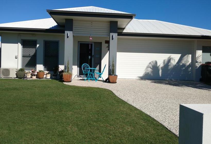 M & T S Waterfront Bed & Breakfast | Bellara | Queensland | Australia 18