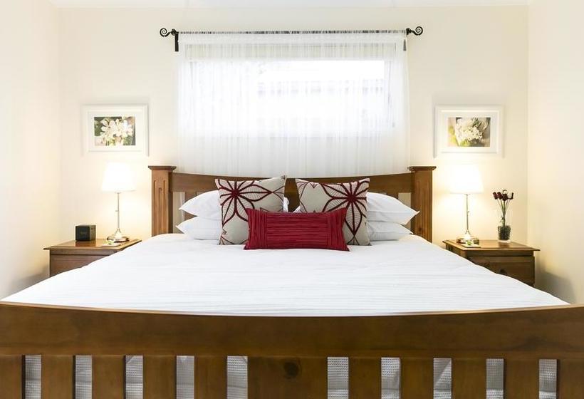 One Tree Bed And Breakfast | Auburn | South Australia | Australia 1