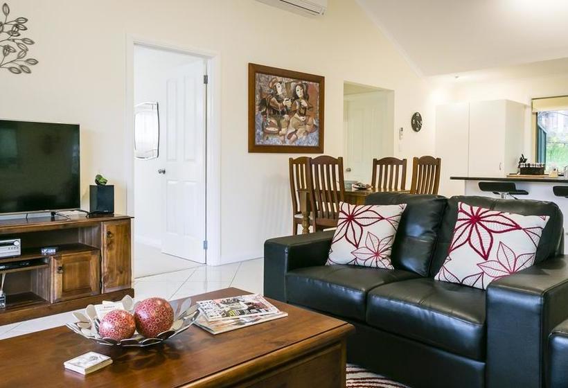 One Tree Bed And Breakfast | Auburn | South Australia | Australia 6