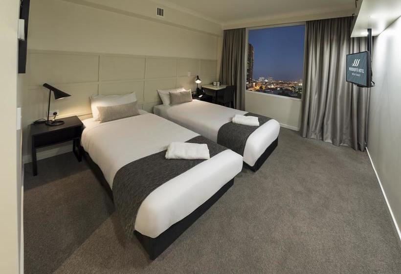 Hotel Woodroffe | Gold Coast  | Queensland | Australia 4