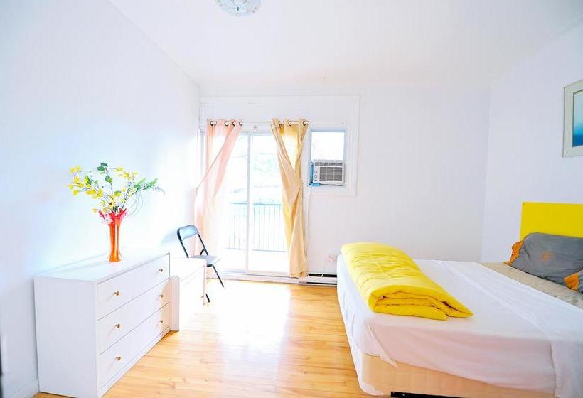 Hostel Mini | Montreal | Quebec | Canada 7