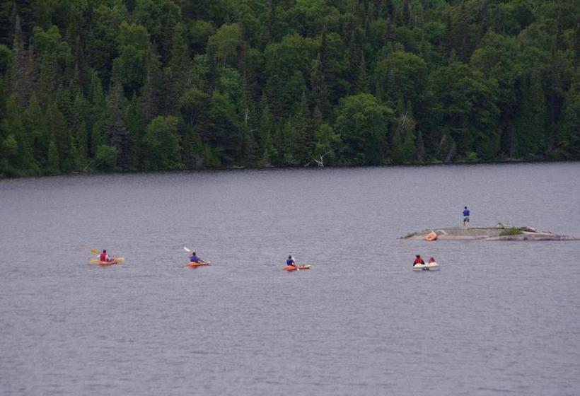 Hotel Auberge La Tanière | Tadoussac | Quebec | Canada 14