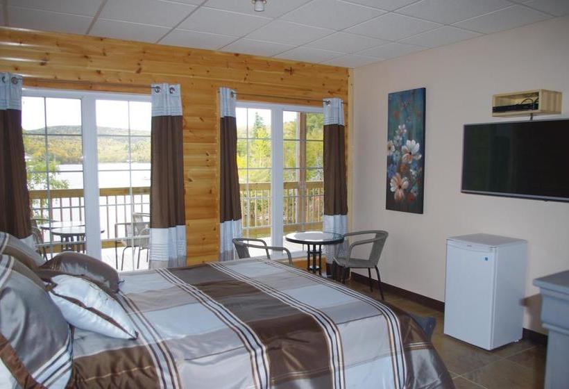 Hotel Auberge La Tanière | Tadoussac | Quebec | Canada 8