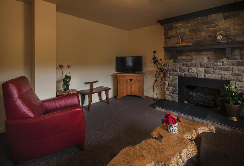 Bed and Breakfast A Boutique Artful Suite | Nanaimo | British Columbia | Canada 5