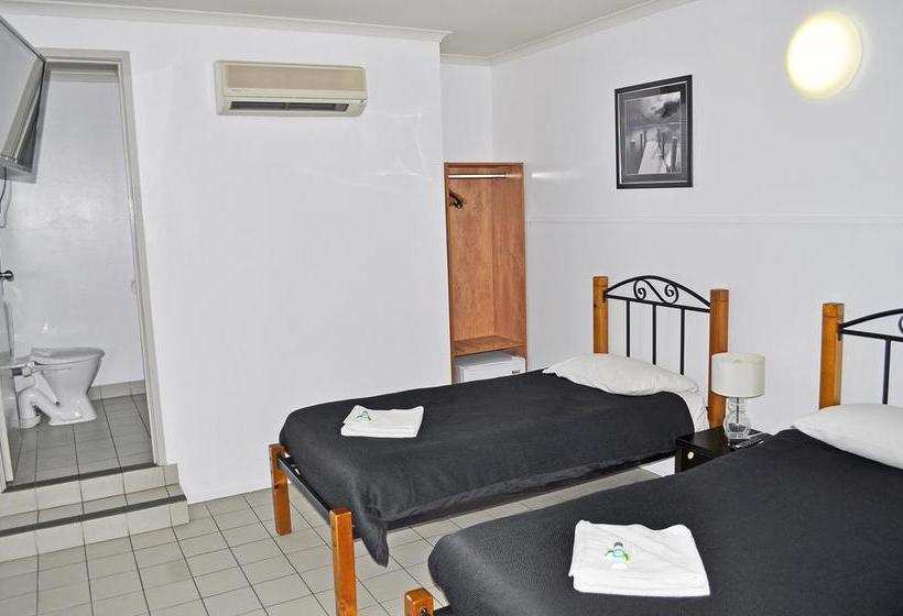 Motel Airlie Waterfront Accommodation | Airlie Beach | Queensland | Australia 7