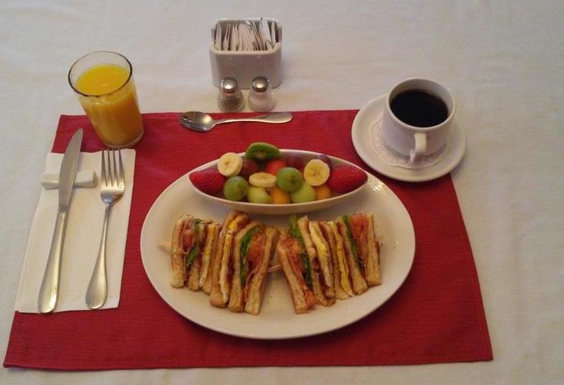 Gite Au P Tit Manoir B&b | Saguenay | Quebec | Canada 12