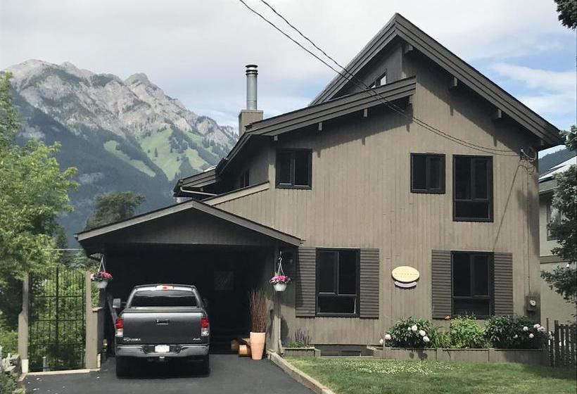 Mountain View Bed & Breakfast Banff