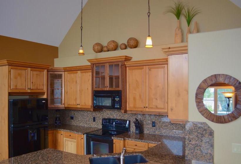 Resort Prc Annex  Pet Friendly | Canmore | Alberta | Canada 9