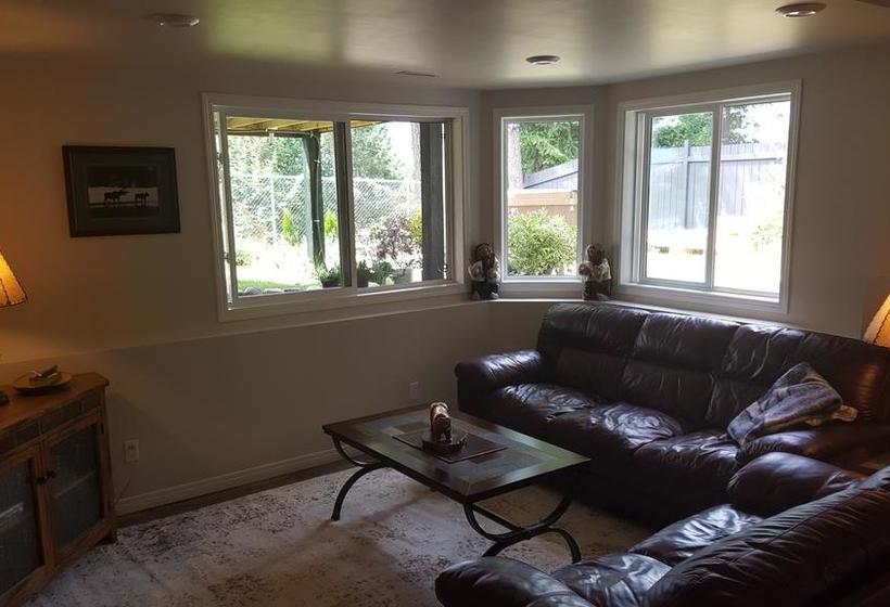 Deer Ridge B&b | Golden | British Columbia | Canada 10