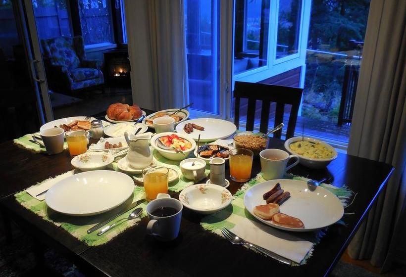 Deer Ridge B&b | Golden | British Columbia | Canada 5