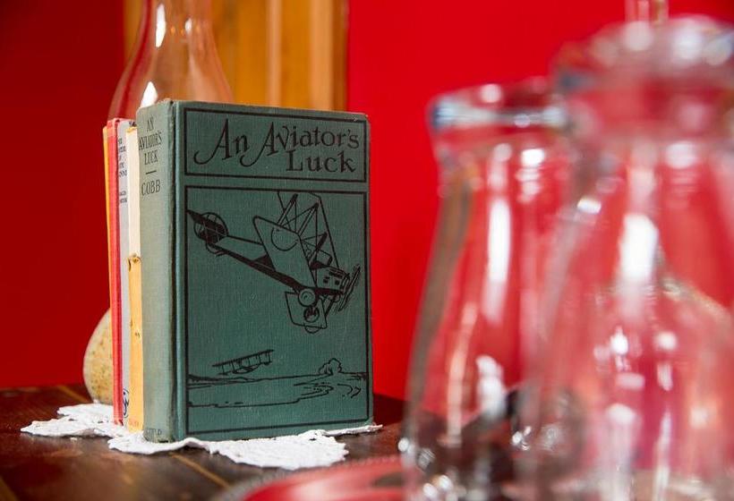 Bed and Breakfast Hatfield House On Hibernia | Stratford | Ontario | Canada 13