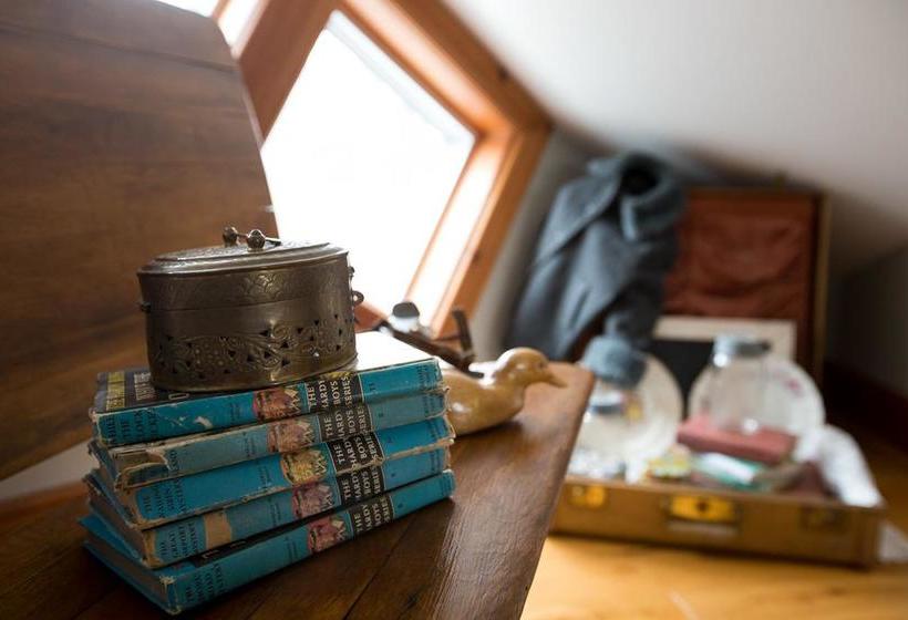 Bed and Breakfast Hatfield House On Hibernia | Stratford | Ontario | Canada 7