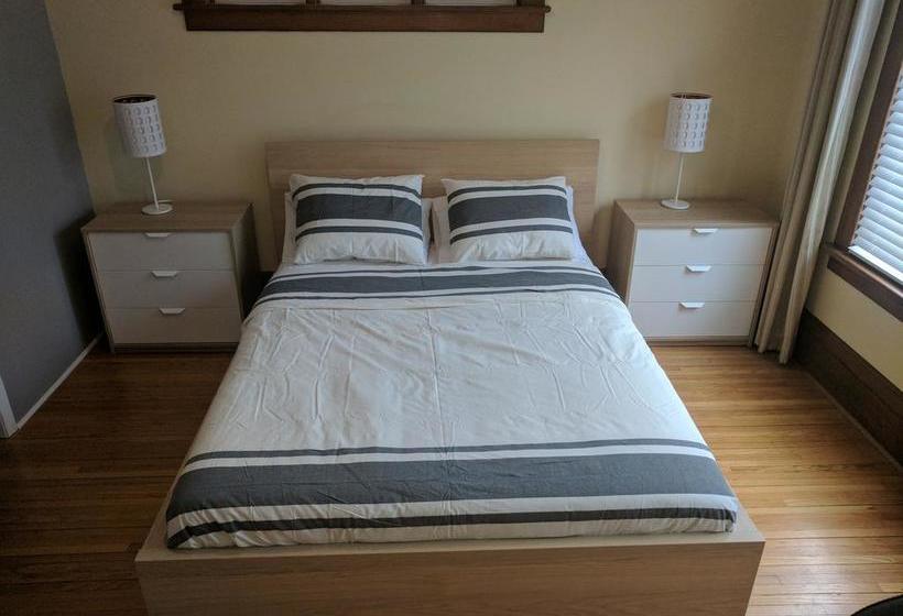 Bed and Breakfast Marten S Inn | Stratford | Ontario | Canada 4