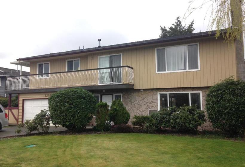 Vickie S Bed & Breakfast | Richmond | British Columbia | Canada 3