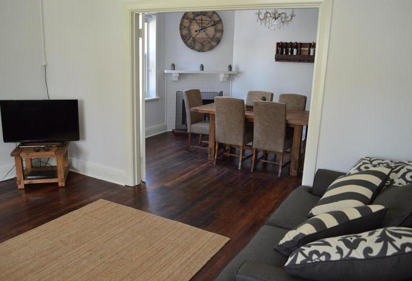 Two Cow Cottage Bed & Breakfast | Keith | South Australia | Australia 16