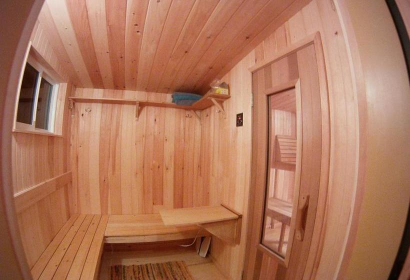 Bed and Breakfast Pilots  Loft | Agassiz | British Columbia | Canada 12