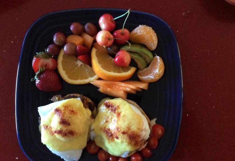 Bed and Breakfast Rowena S Retreat | Penticton | British Columbia | Canada 4