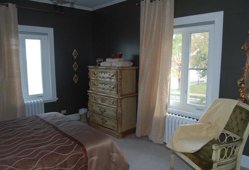 Bed and Breakfast Gite Les 2 Soeurs | Roberval | Quebec | Canada 16