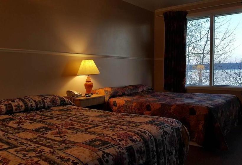 Motel Bellevue | Sainte Anne de Beaupre | Quebec | Canada 12