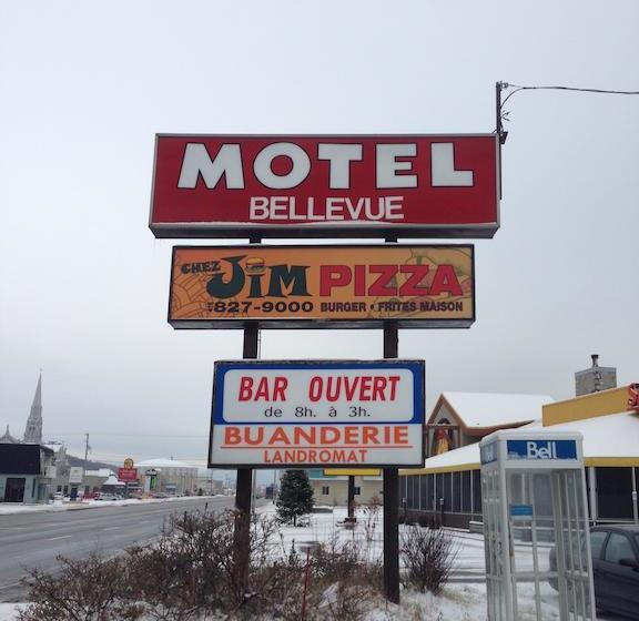 Motel Bellevue | Sainte Anne de Beaupre | Quebec | Canada 16
