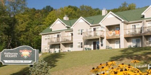 Hotel Getaways At Haliburton Heights | Haliburton | Ontario | Canada 7