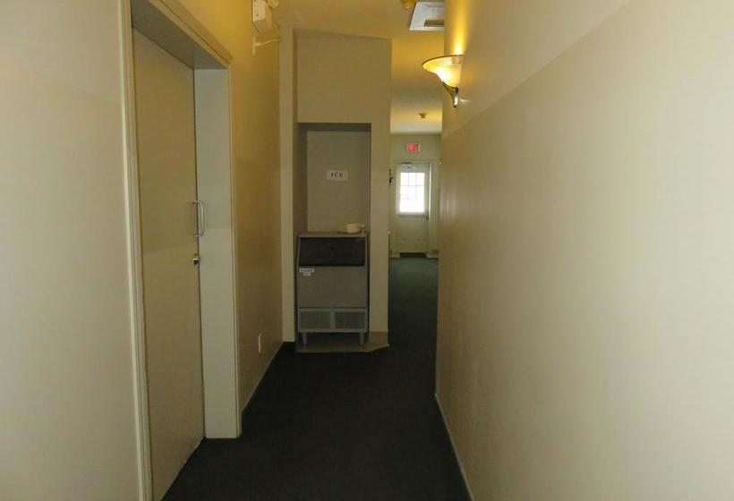 Big Horn Motel | Canmore | Alberta | Canadá 16