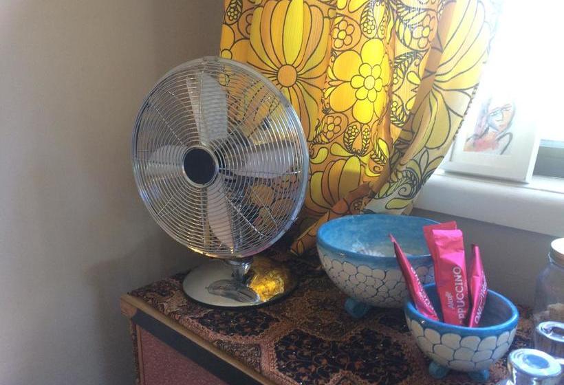 Bed and Breakfast Rye Beach Bungalow Victoria