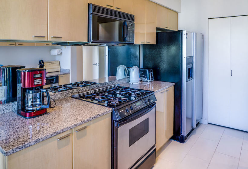 The Residence Club Vancouver | Vancouver | British Columbia | Canada 12